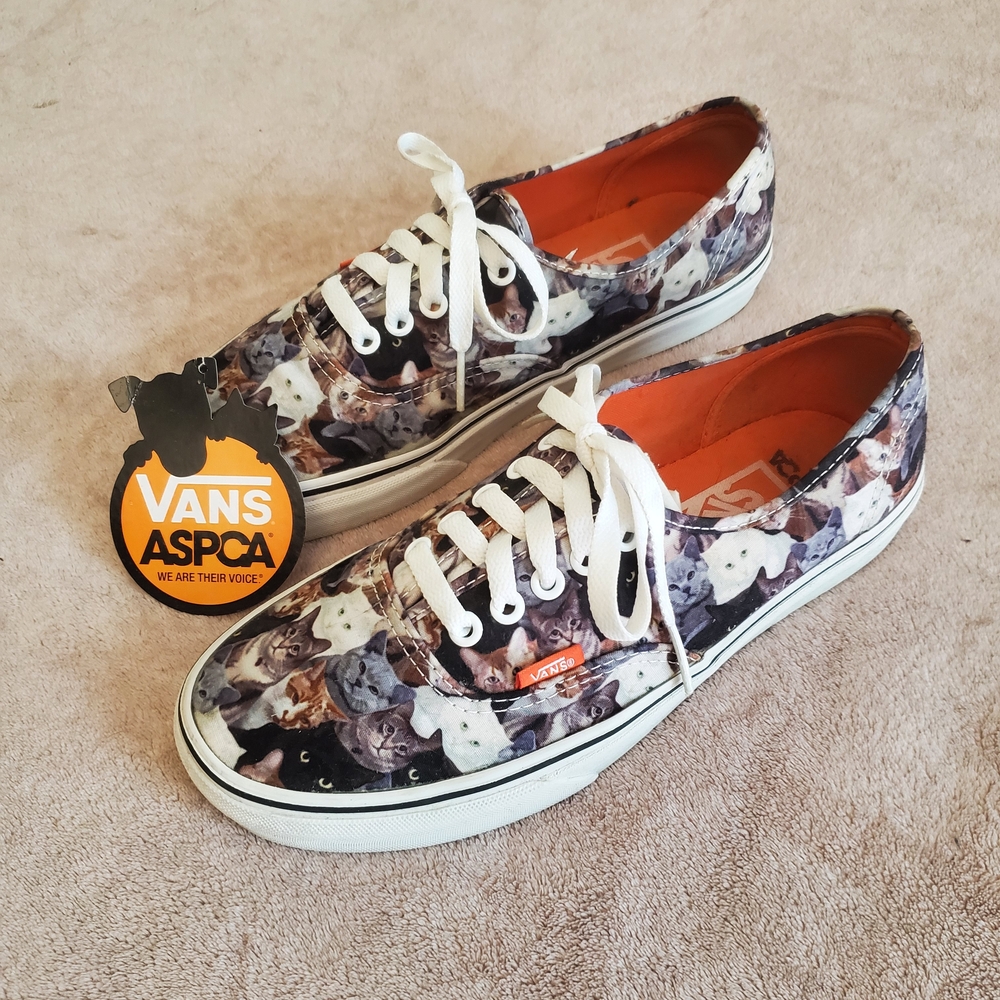 Vans ASPCA Women's Cat Print Sneakers - Black and White